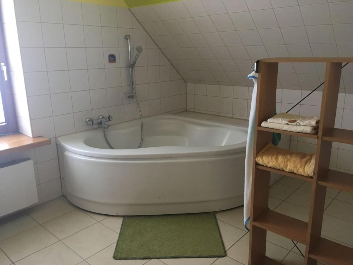 Holiday Home In Dobczyce Lesser With Terrace Bagian luar foto